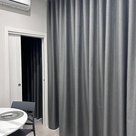 E' Qui! 3* バーリ